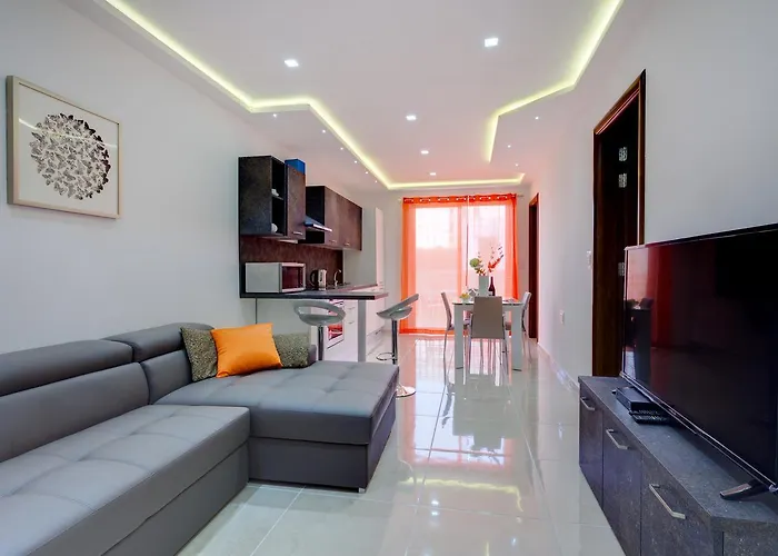 La Rive Apartment