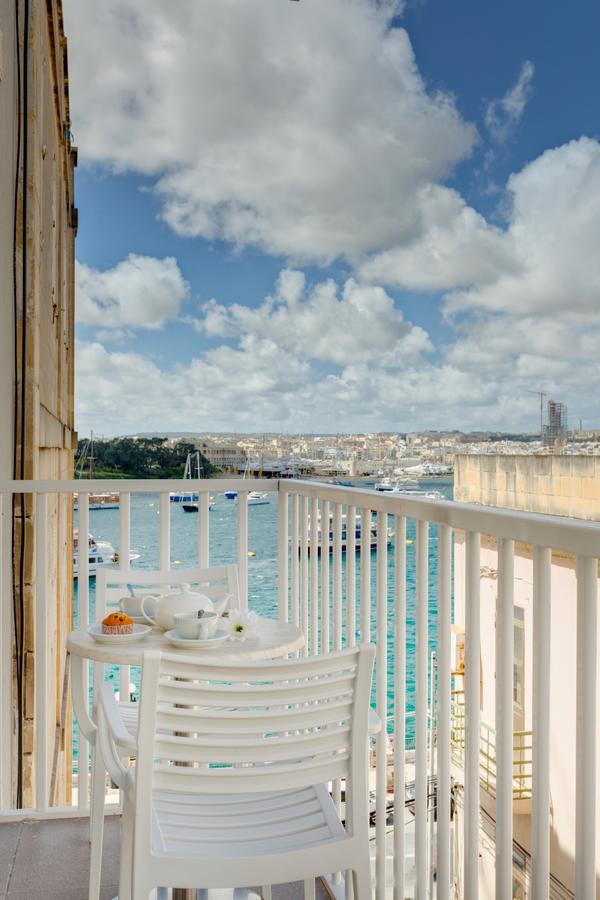 La Rive * Sliema